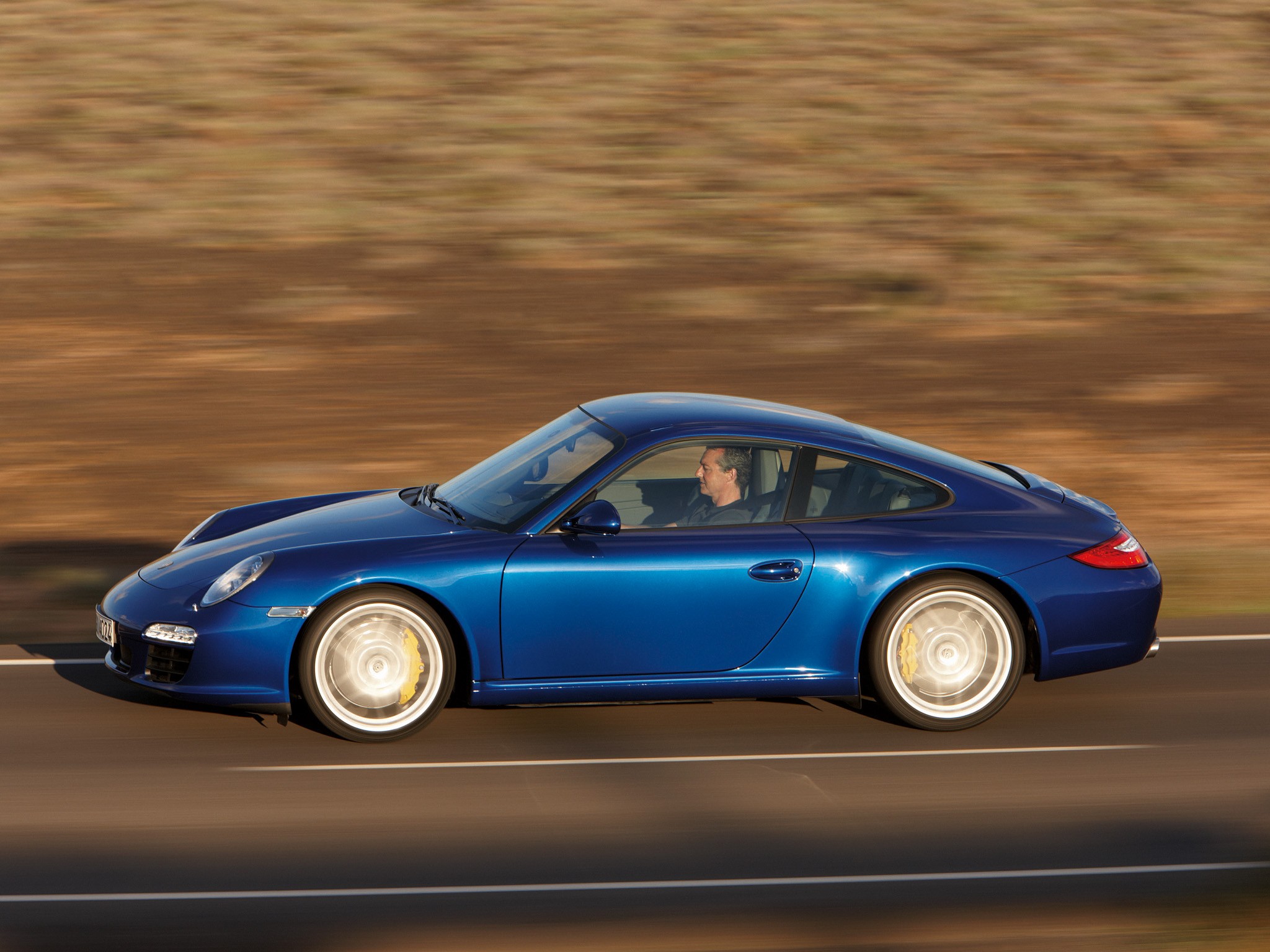 Porsche 911 Carrera S photo 25