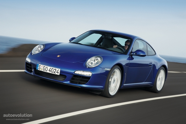 Porsche 911 Carrera S photo 3