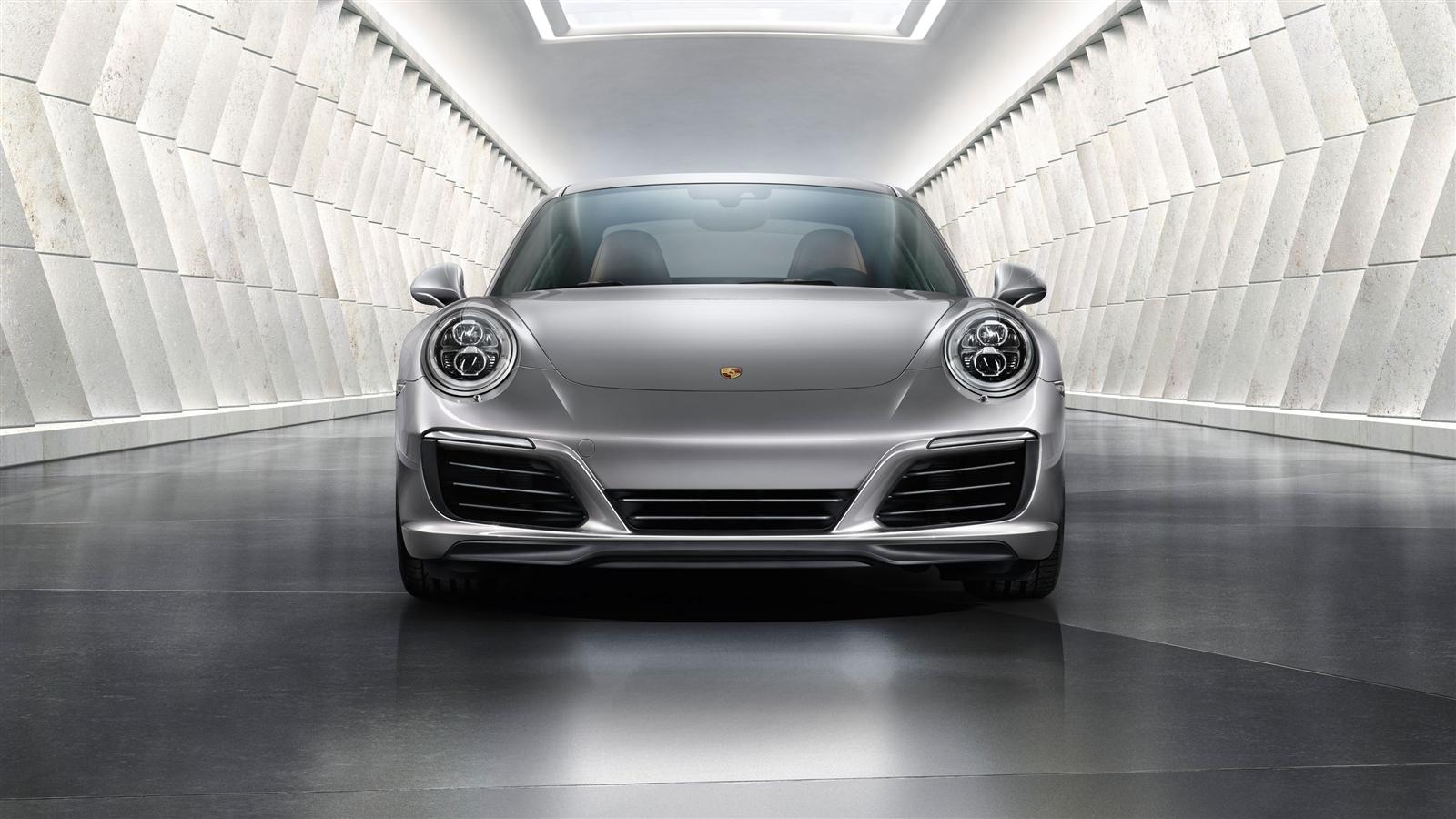 Porsche 911 Carrera S photo 7