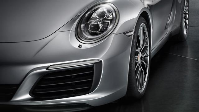 Porsche 911 Carrera S photo 10