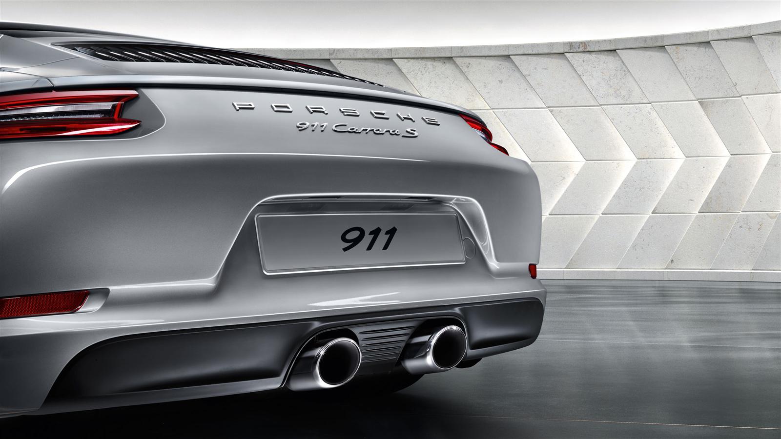 Porsche 911 Carrera S photo 11