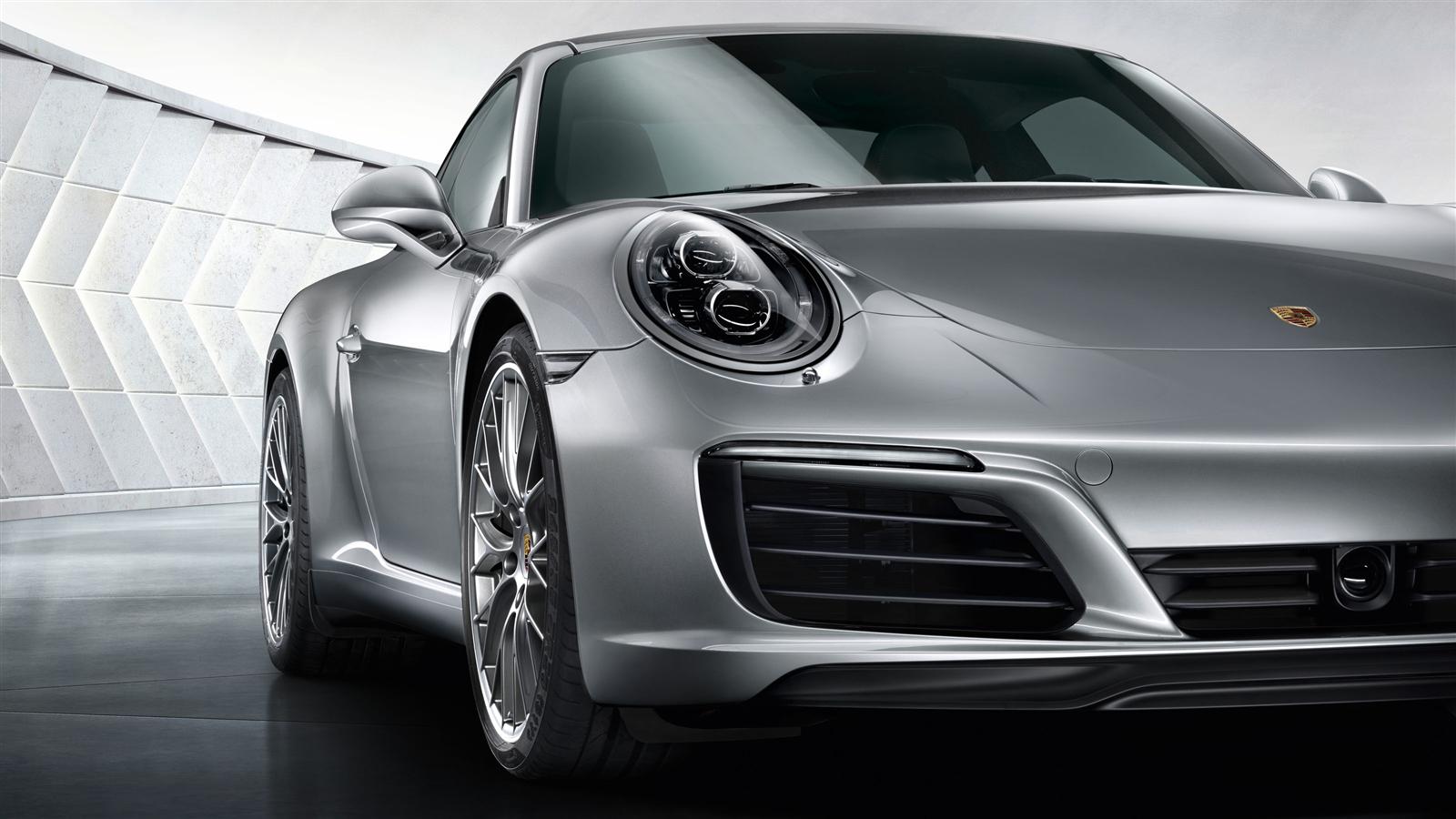 Porsche 911 Carrera S photo 12