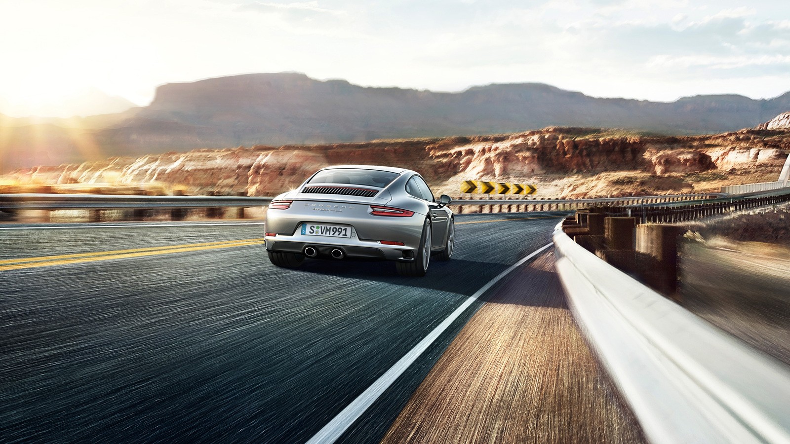 Porsche 911 Carrera S photo 17