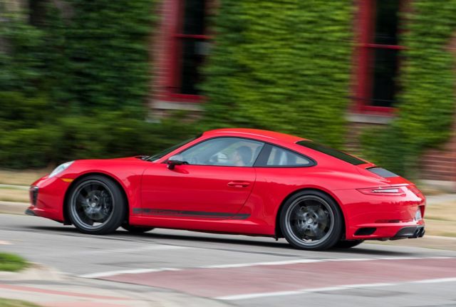 Porsche 911 Carrera T foto 10