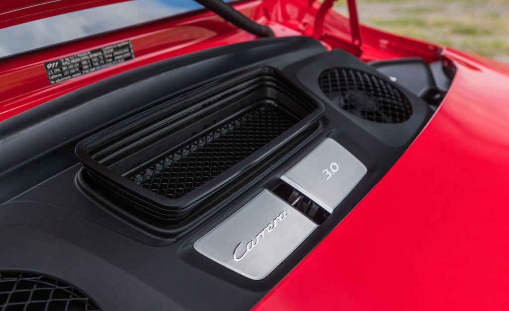 Porsche 911 Carrera T photo 47