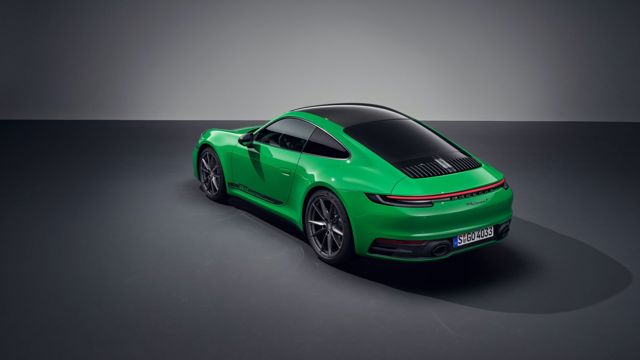 Porsche 911 Carrera T photo 9