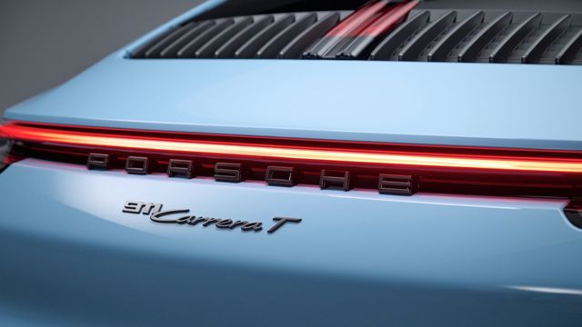 Porsche 911 Carrera T photo 11