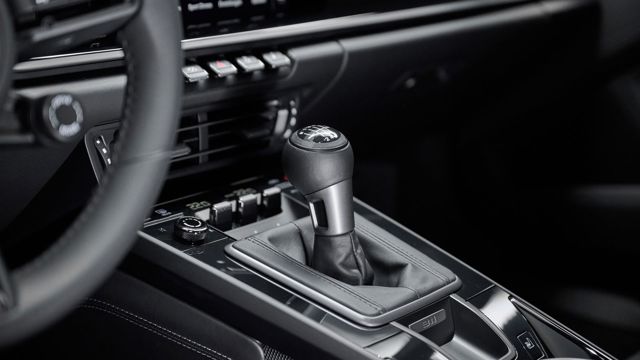 Porsche 911 Carrera T photo 22
