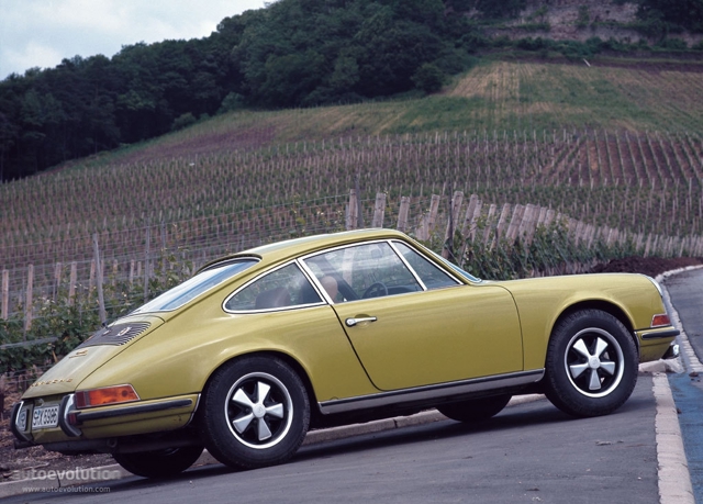 Porsche 911 Carrera Foto 5