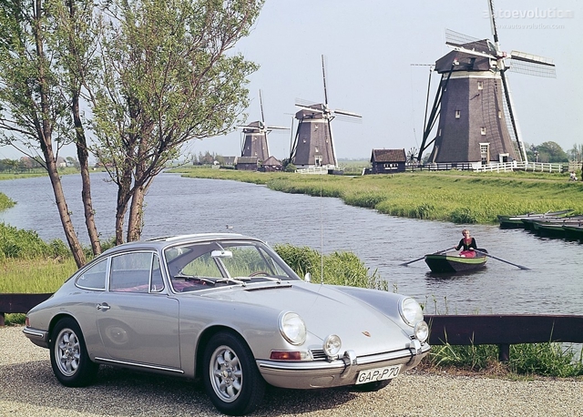 Porsche 911 Carrera Foto 7