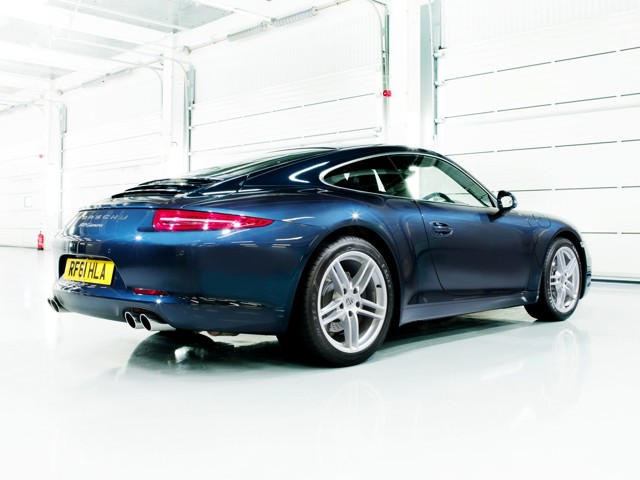 Porsche 911 Carrera Foto 29