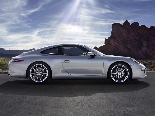 Porsche 911 Carrera Foto 37