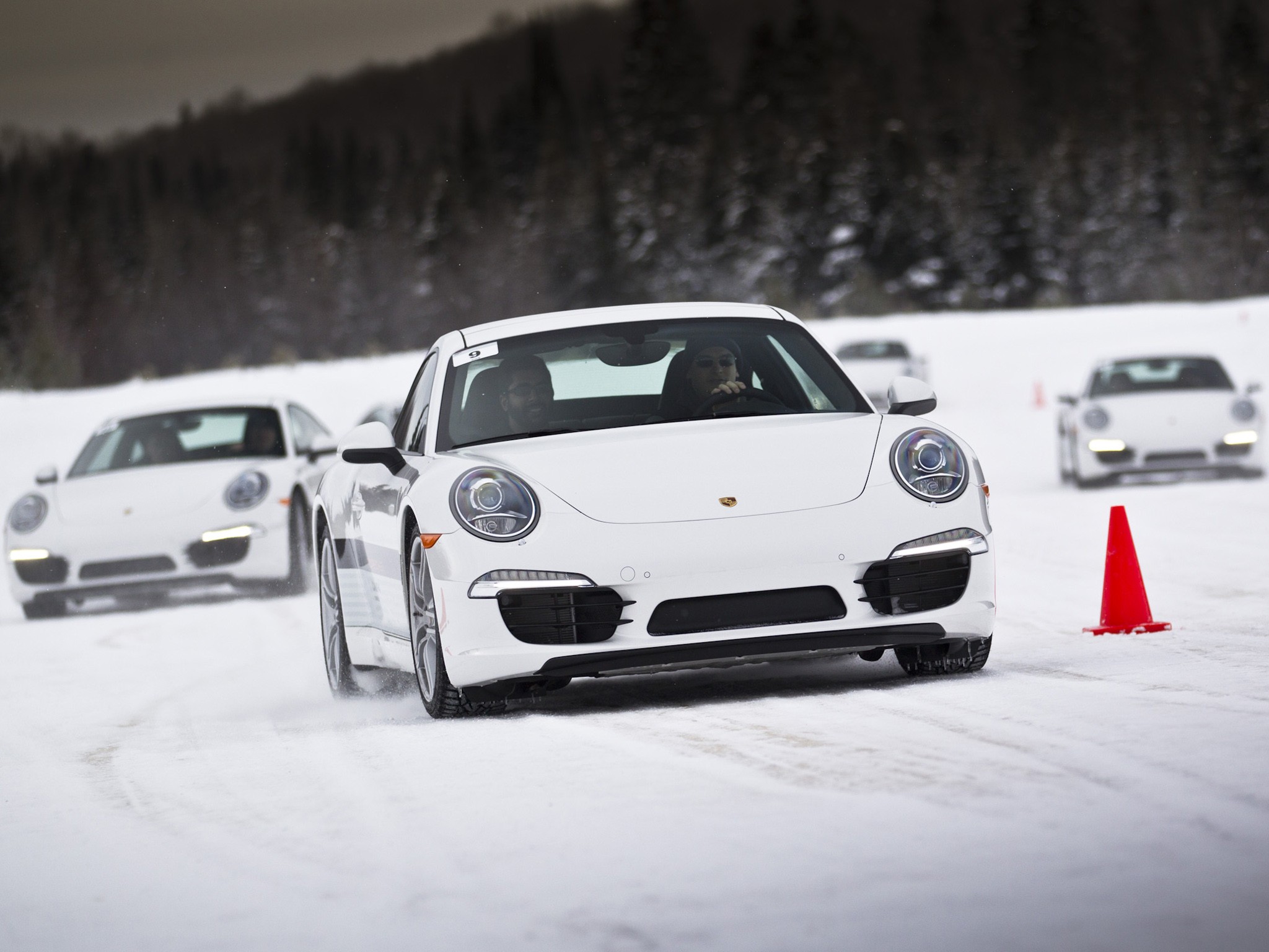 Porsche 911 Carrera photo 44