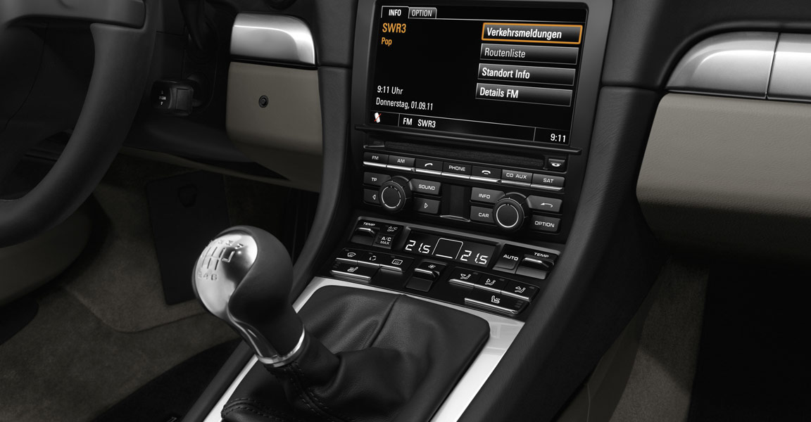 Porsche 911 Carrera photo 48