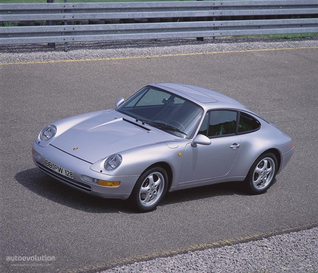 Porsche 911 Carrera Foto 2