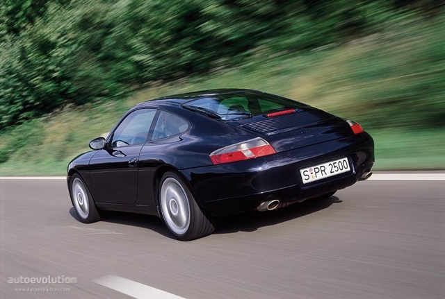 Porsche 911 Carrera foto 4