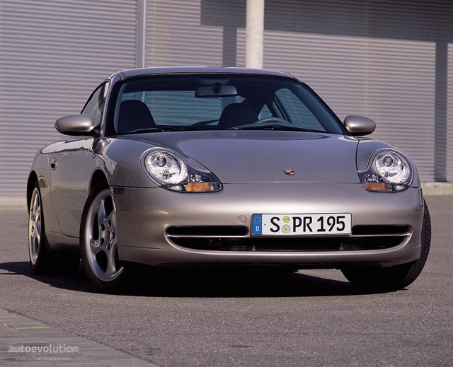 Porsche 911 Carrera foto 7