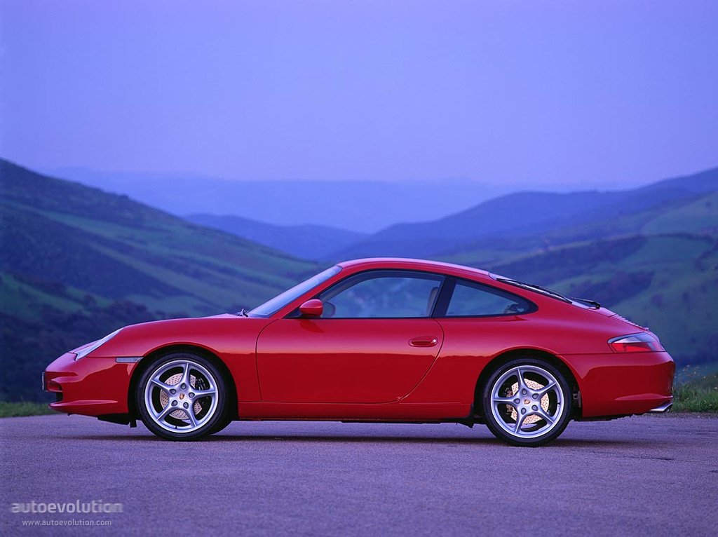 Porsche 911 Carrera photo 8