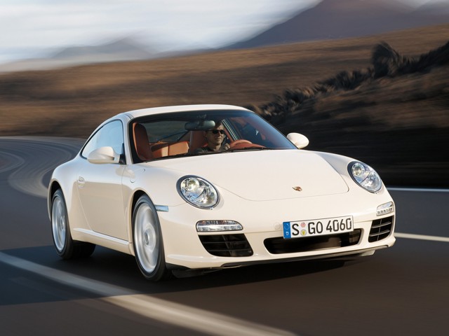 Porsche 911 Carrera photo 28