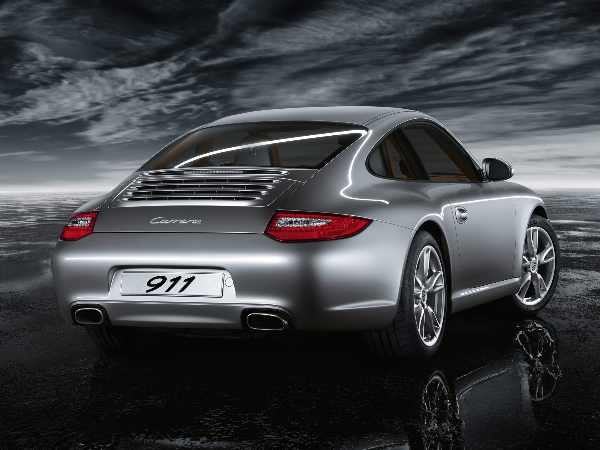 Porsche 911 Carrera photo 35