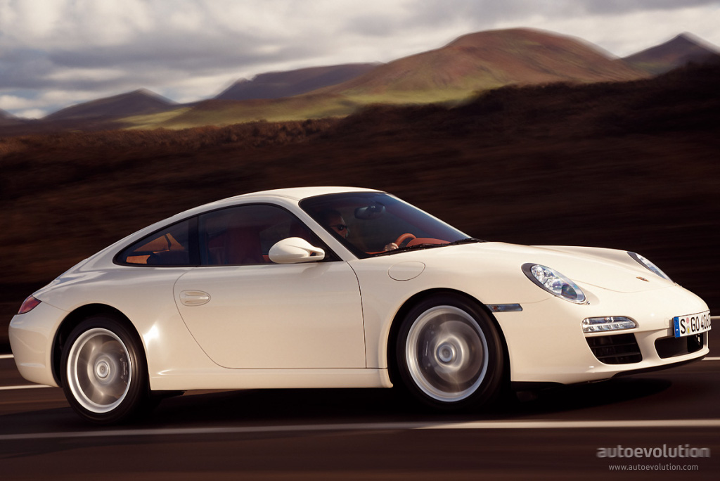 Porsche 911 Carrera photo 5