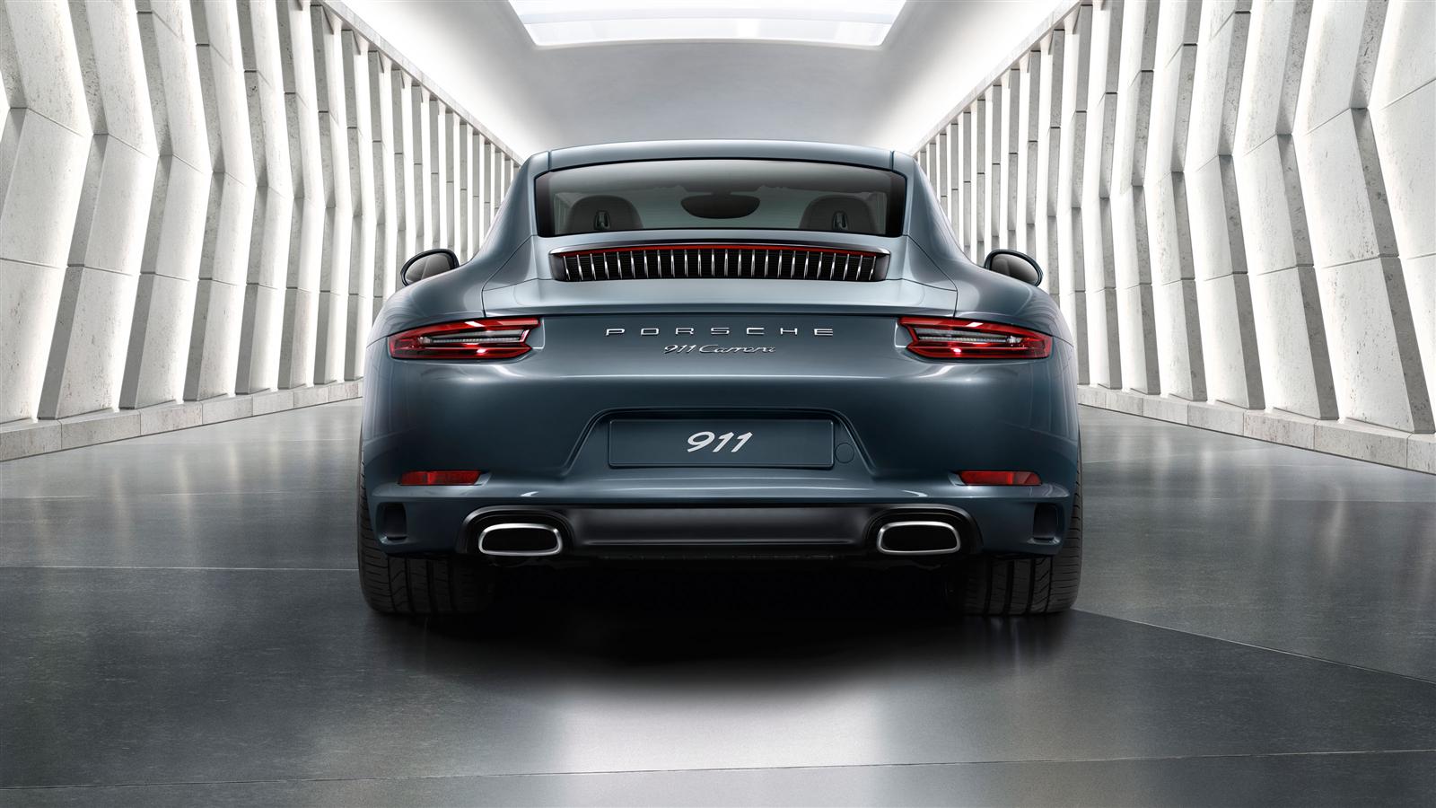 Porsche 911 Carrera photo 6