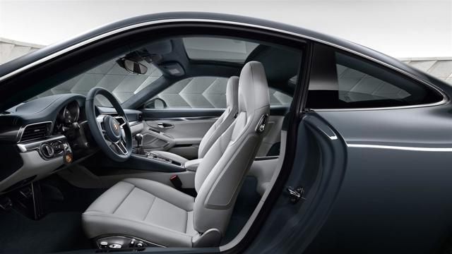Porsche 911 Carrera Foto 19
