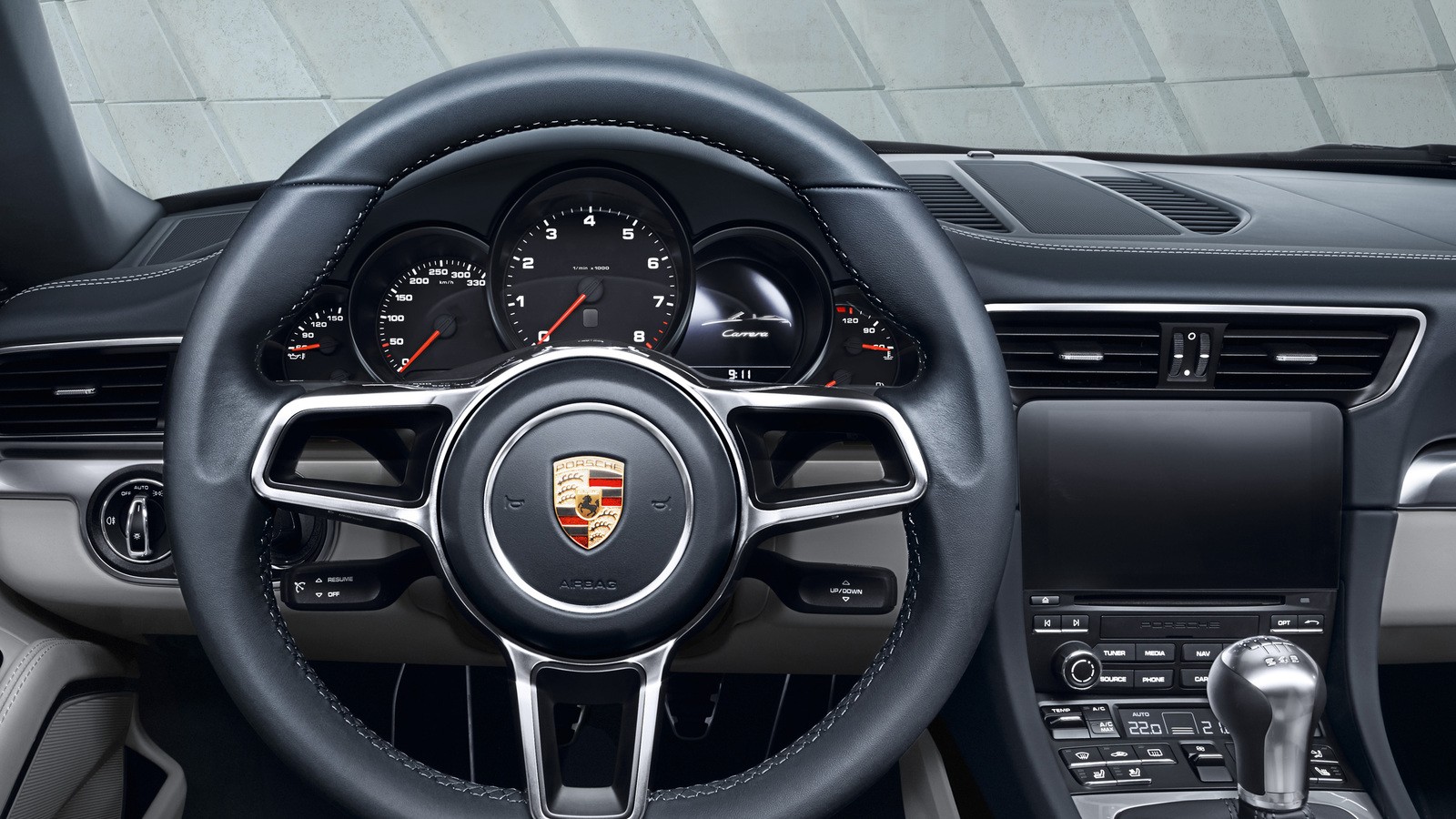 Porsche 911 Carrera photo 21