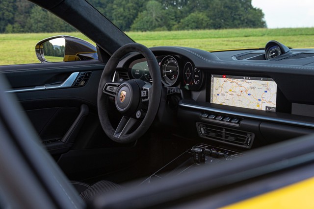 Porsche 911 Carrera Foto 36