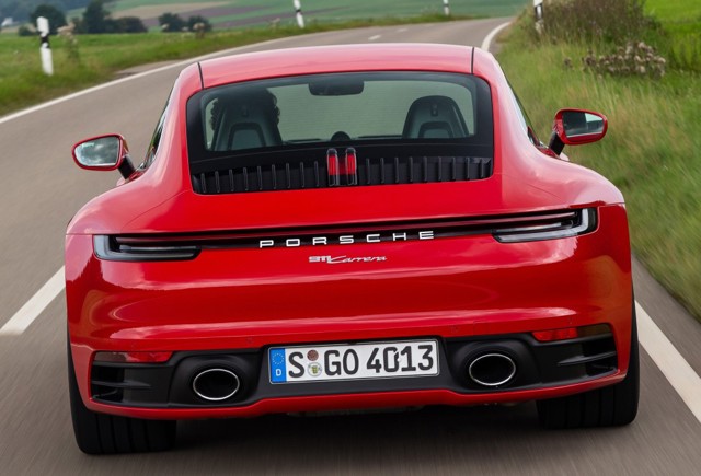 Porsche 911 Carrera Foto 7