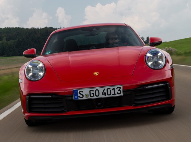 Porsche 911 Carrera Foto 17