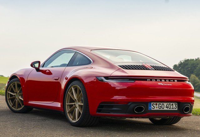 Porsche 911 Carrera Foto 20
