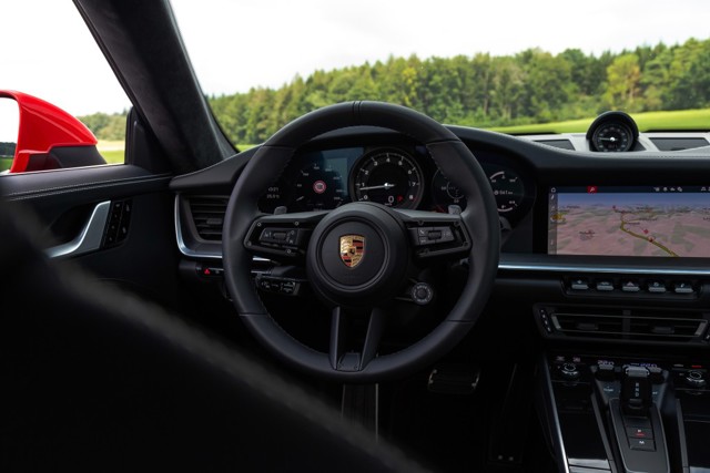 Porsche 911 Carrera Foto 31