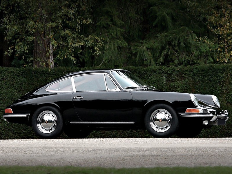 Porsche 911 Carrera photo 5