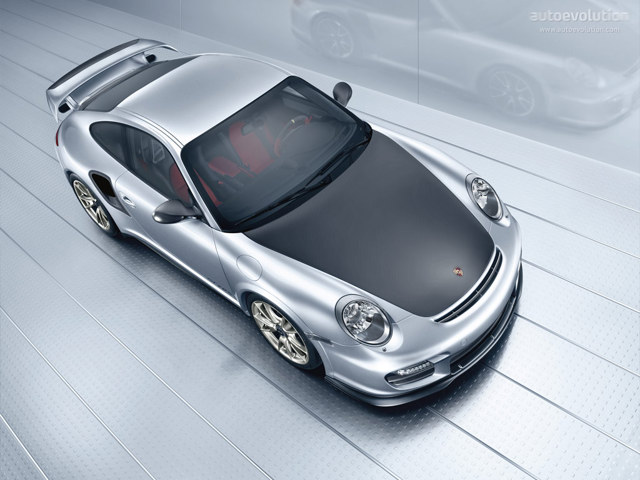 Porsche 911 Gt2 Rs photo 12