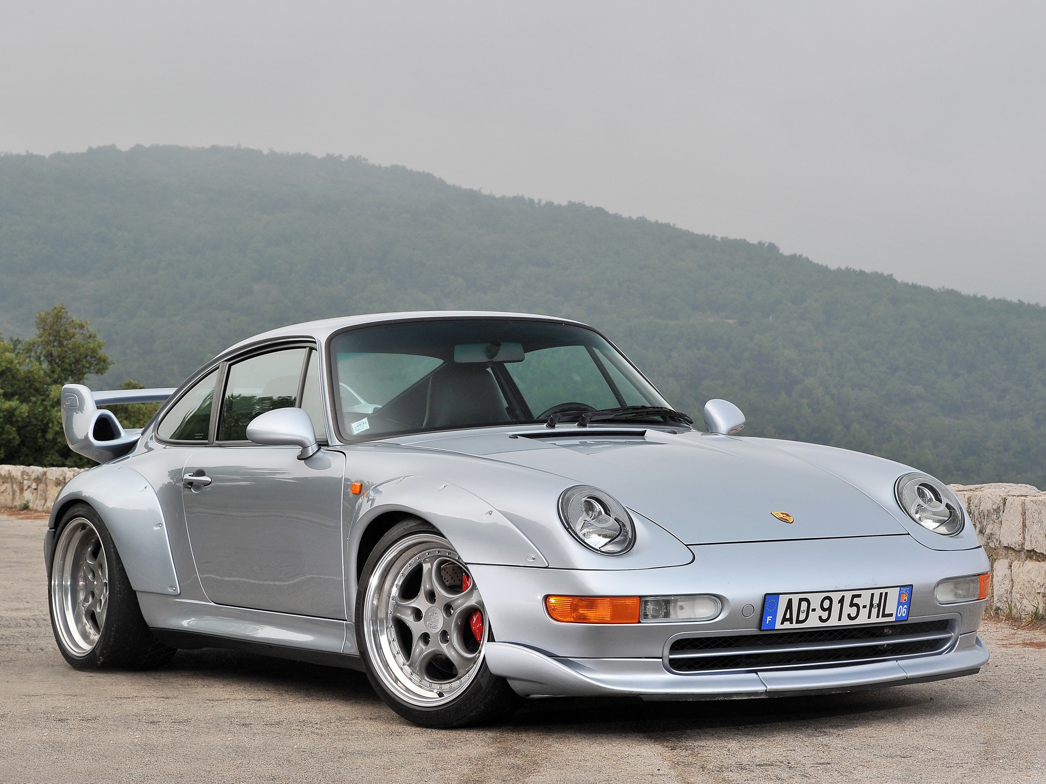 Porsche 911 Gt2 photo 13