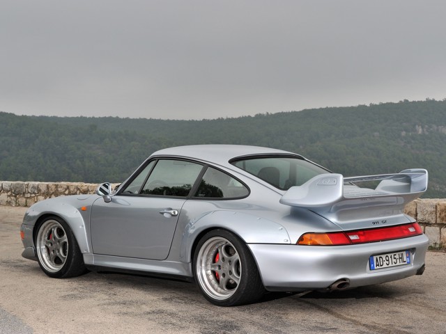 Porsche 911 Gt2 photo 21