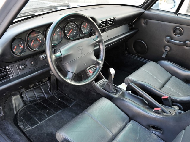 Porsche 911 Gt2 photo 26