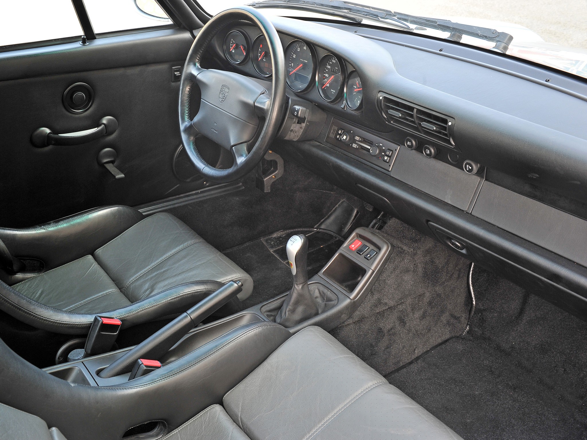 Porsche 911 Gt2 photo 27