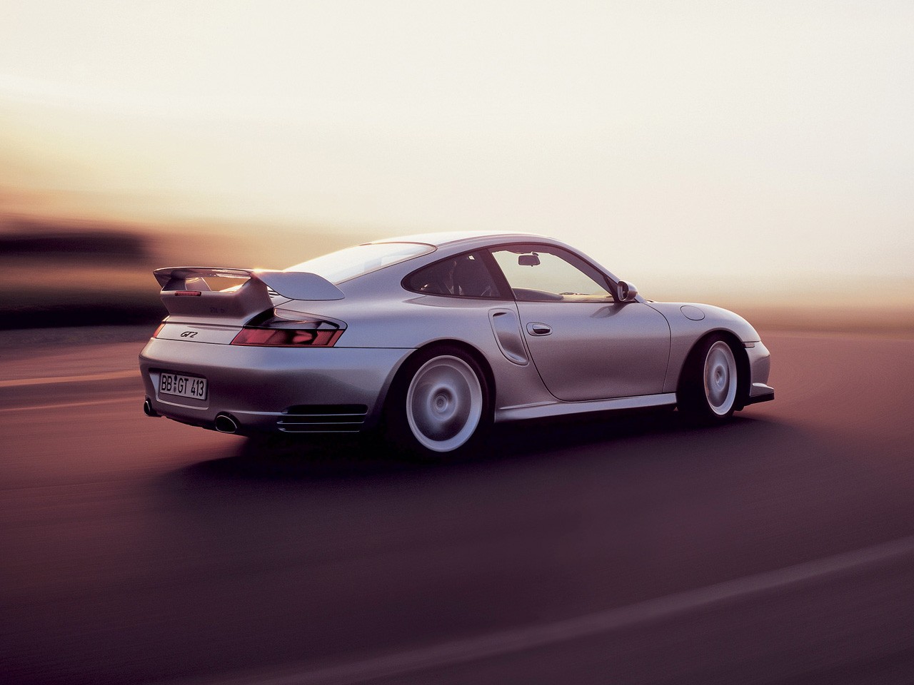 Porsche 911 Gt2 photo 8
