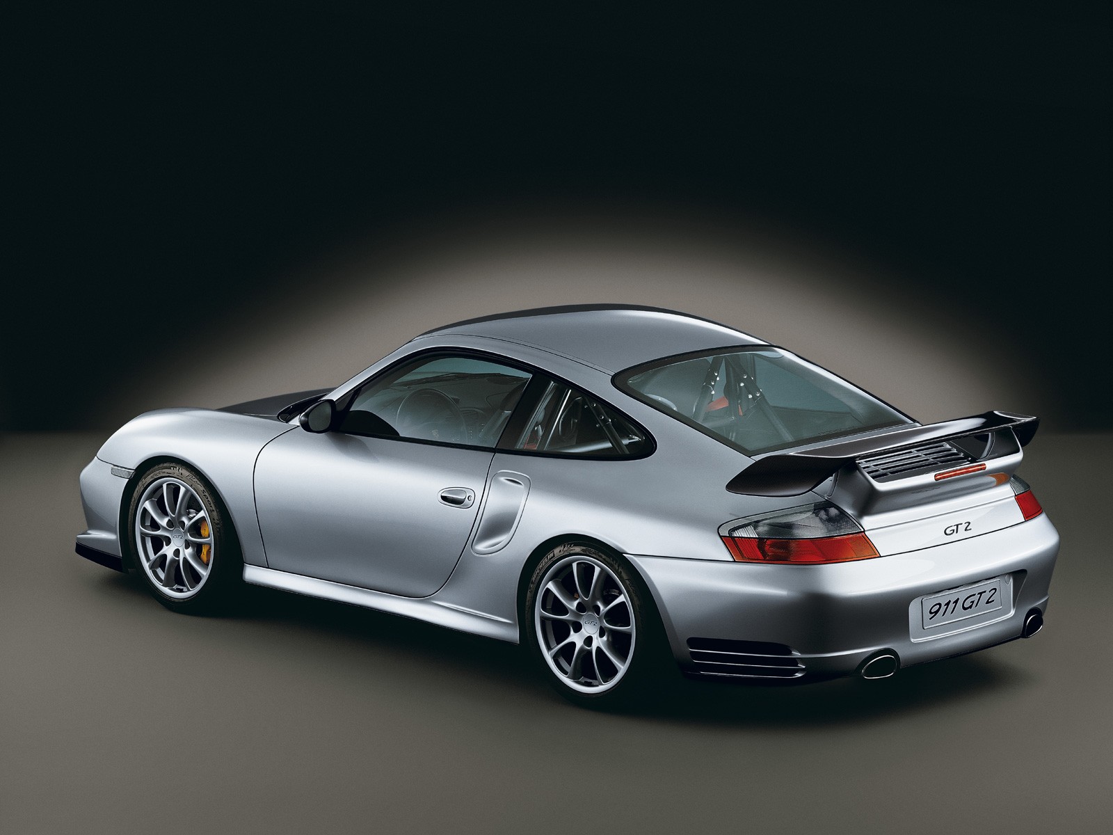 Porsche 911 Gt2 photo 13