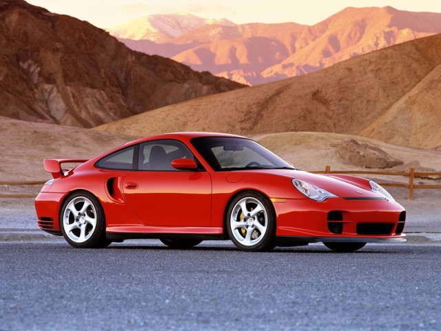 Porsche 911 Gt2 photo 22