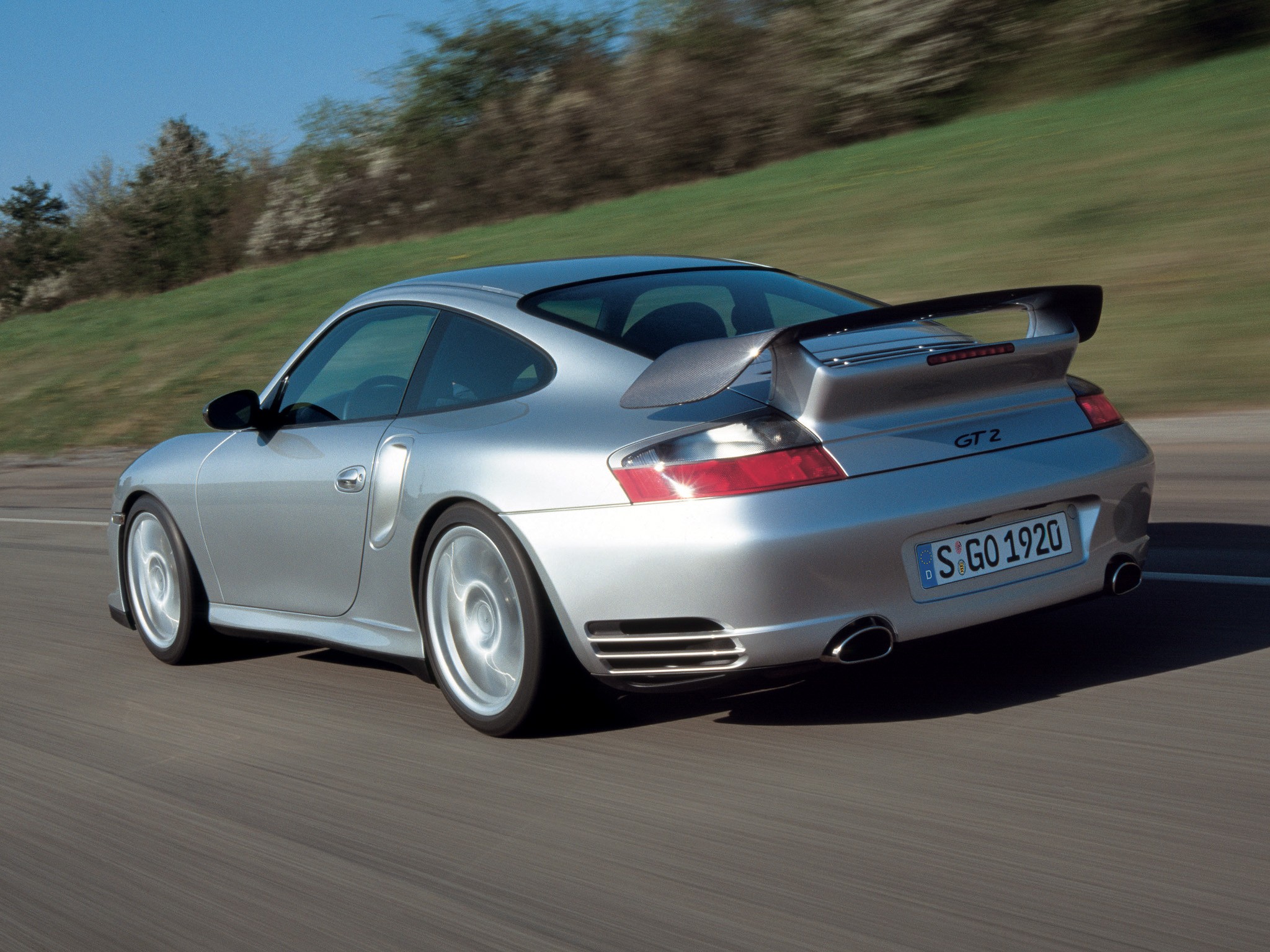 Porsche 911 Gt2 photo 39