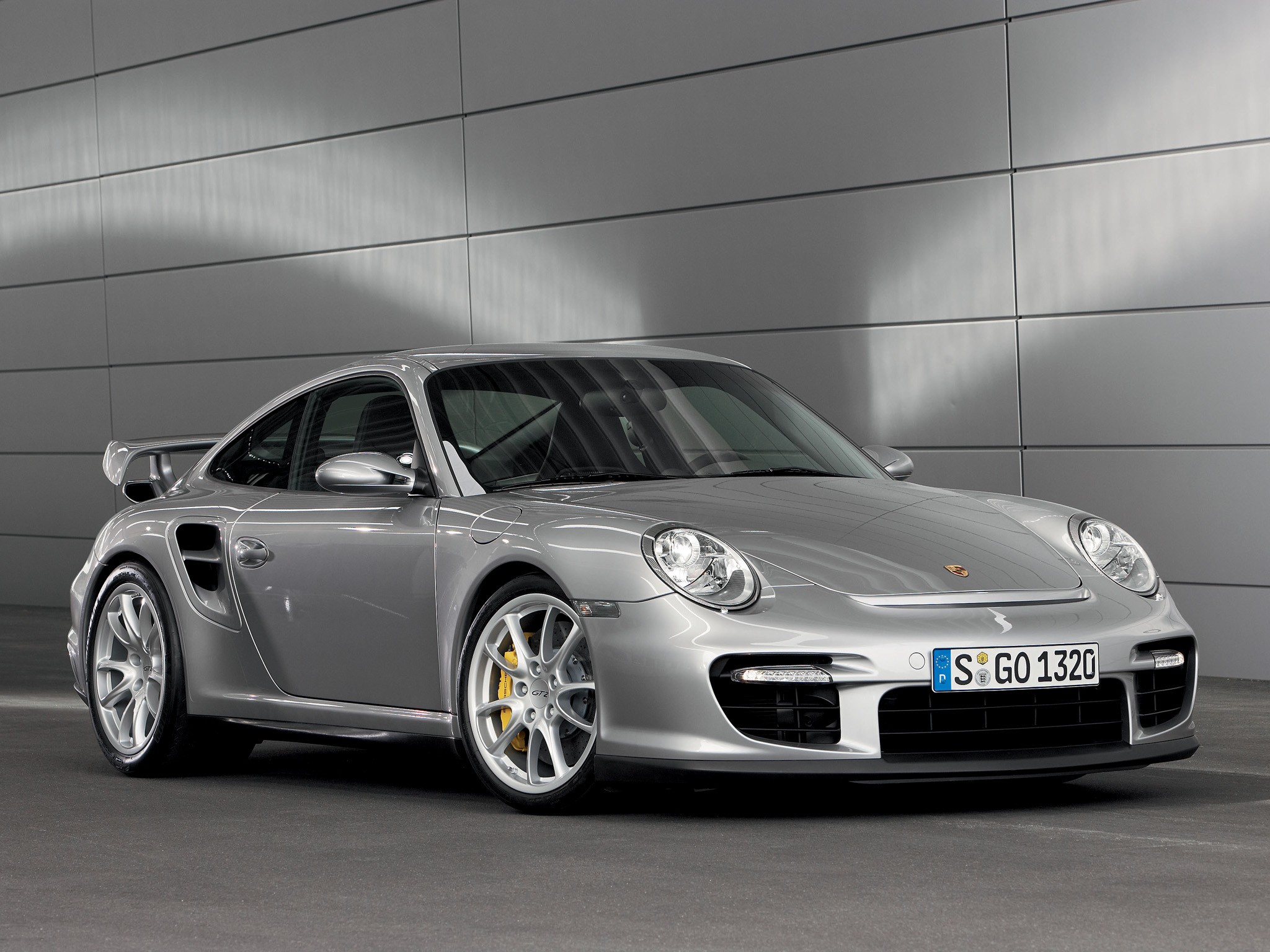 Porsche 911 Gt2 photo 16