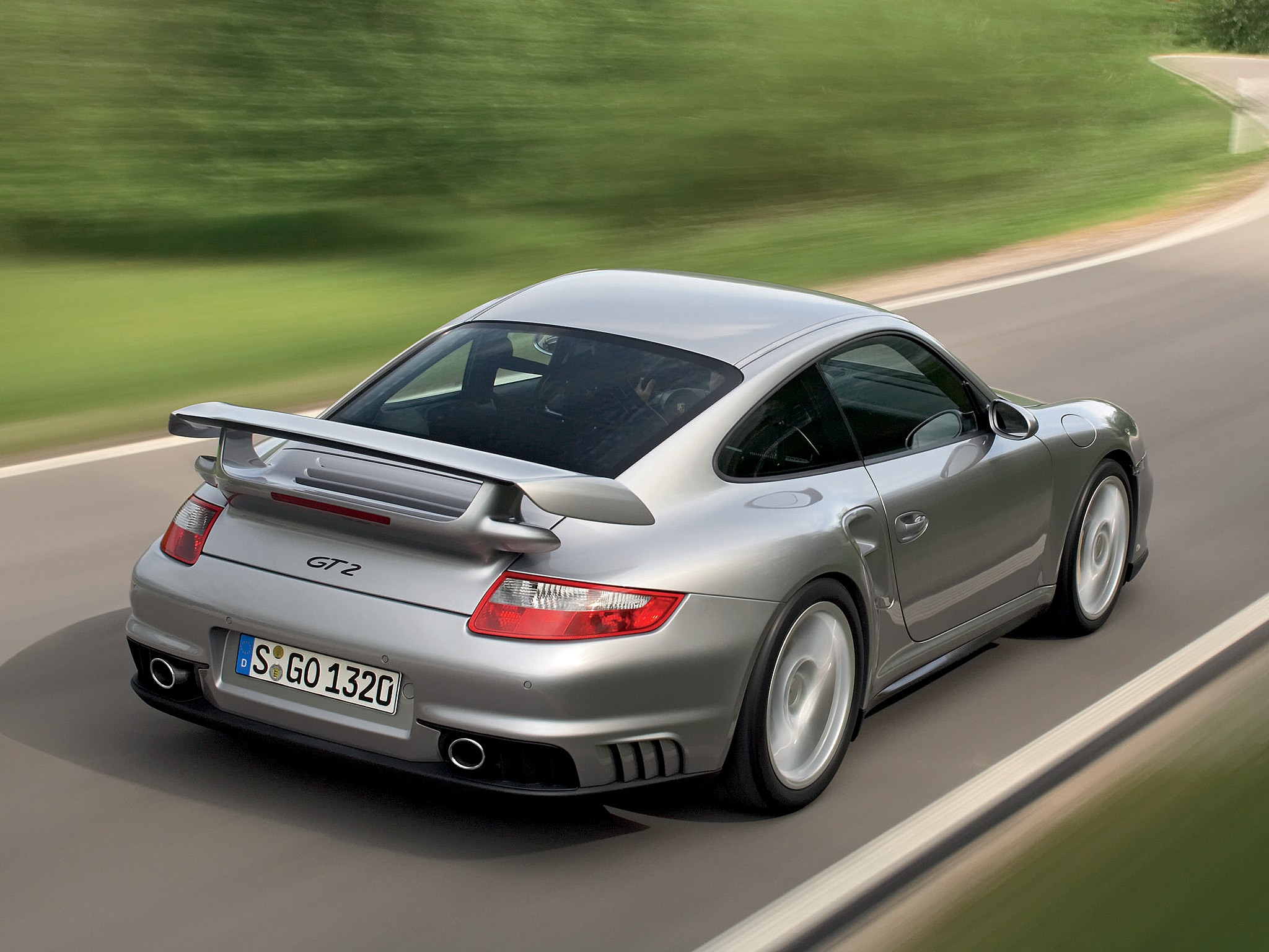 Porsche 911 Gt2 photo 19