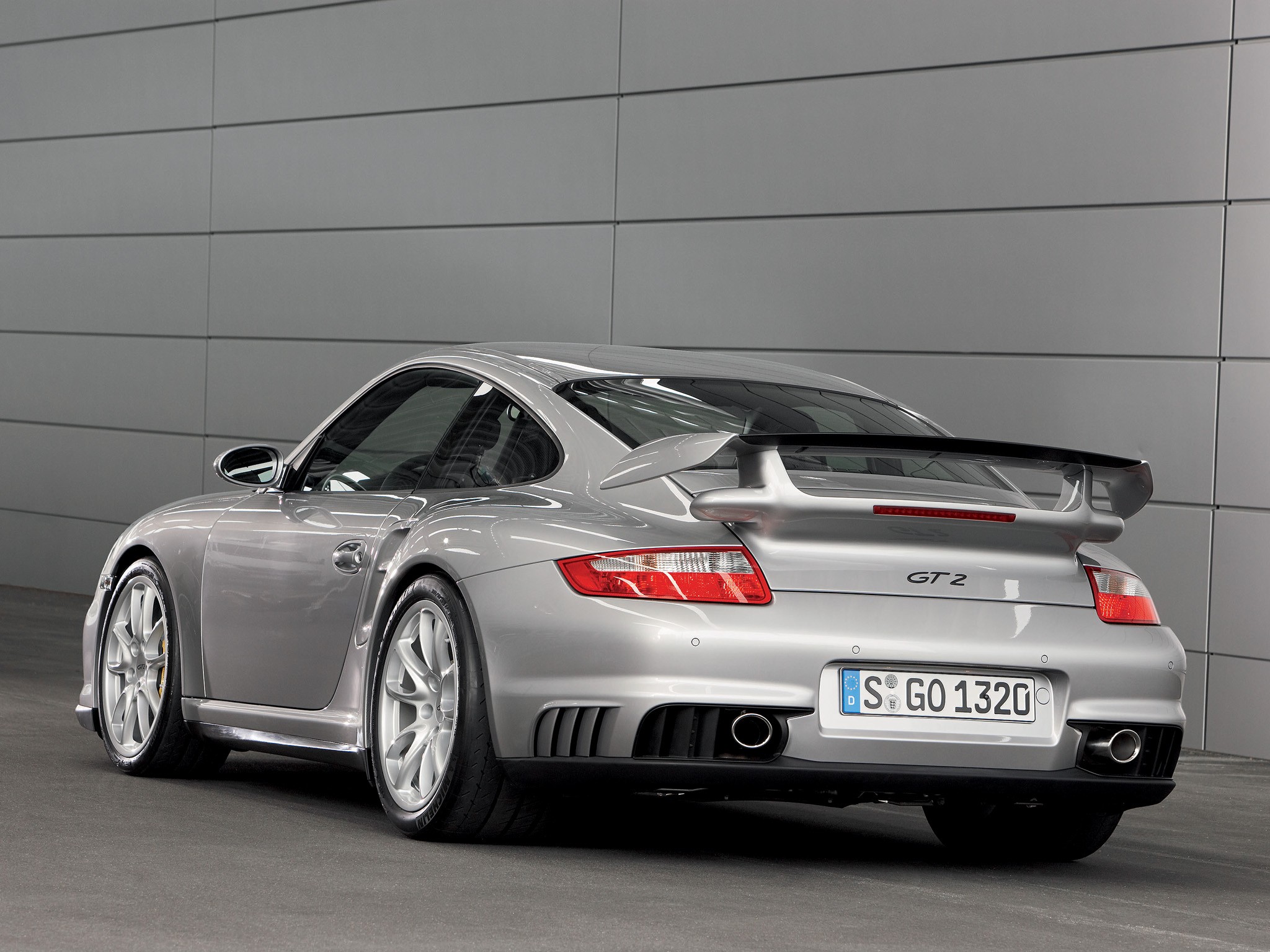 Porsche 911 Gt2 photo 26
