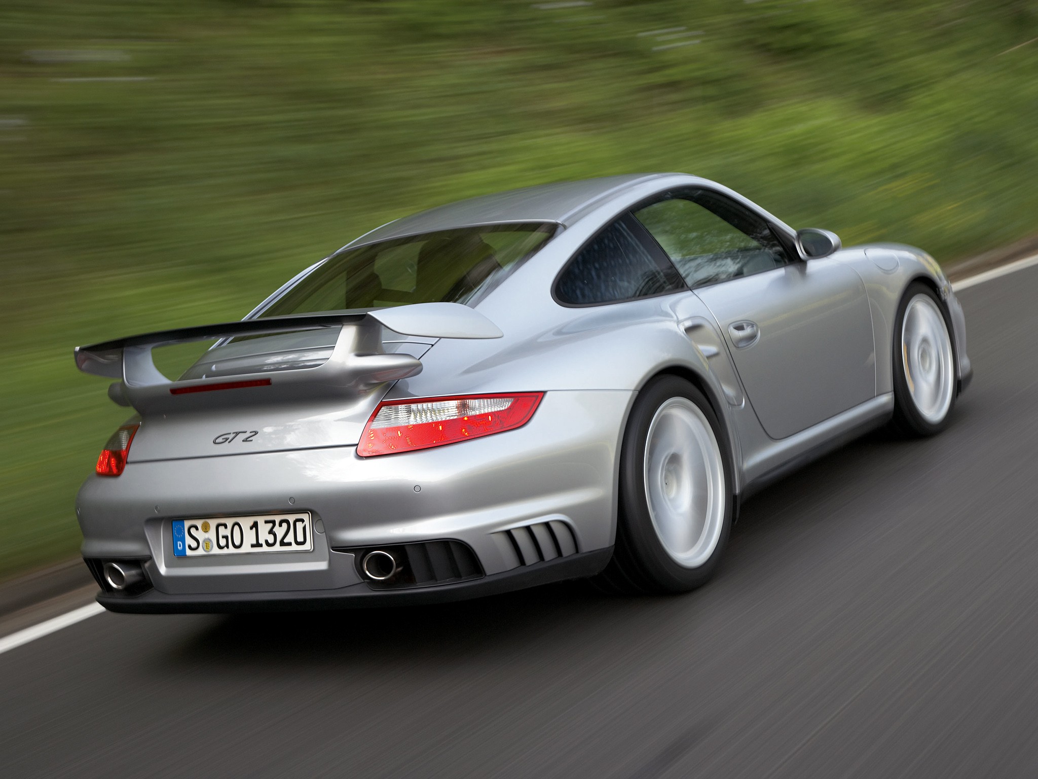 Porsche 911 Gt2 photo 27