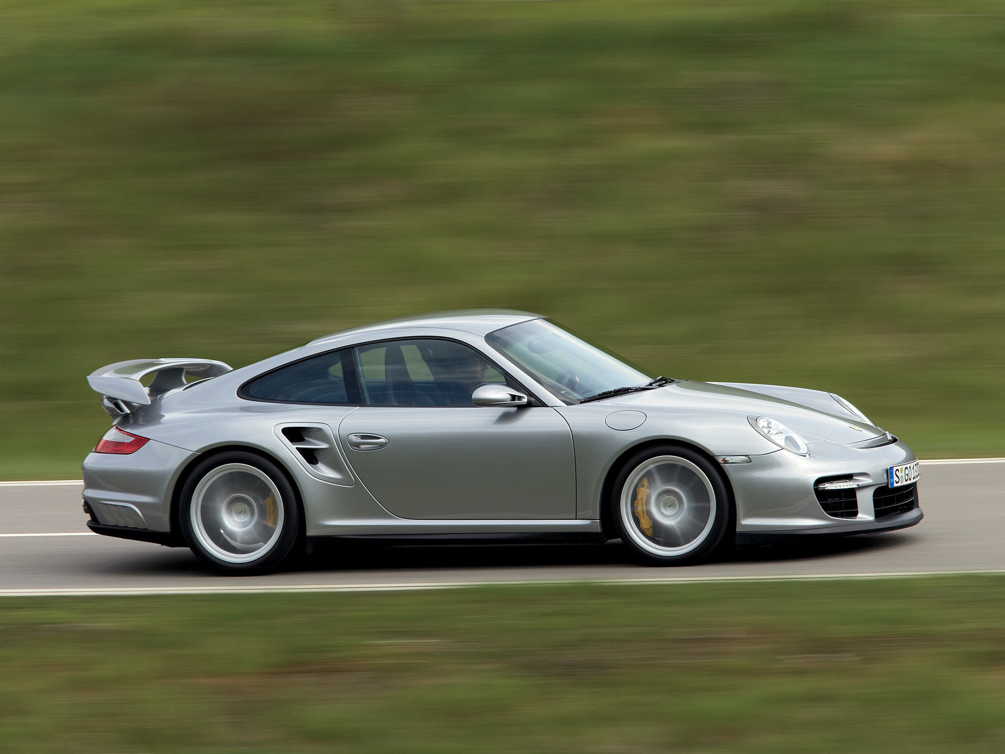 Porsche 911 Gt2 photo 32
