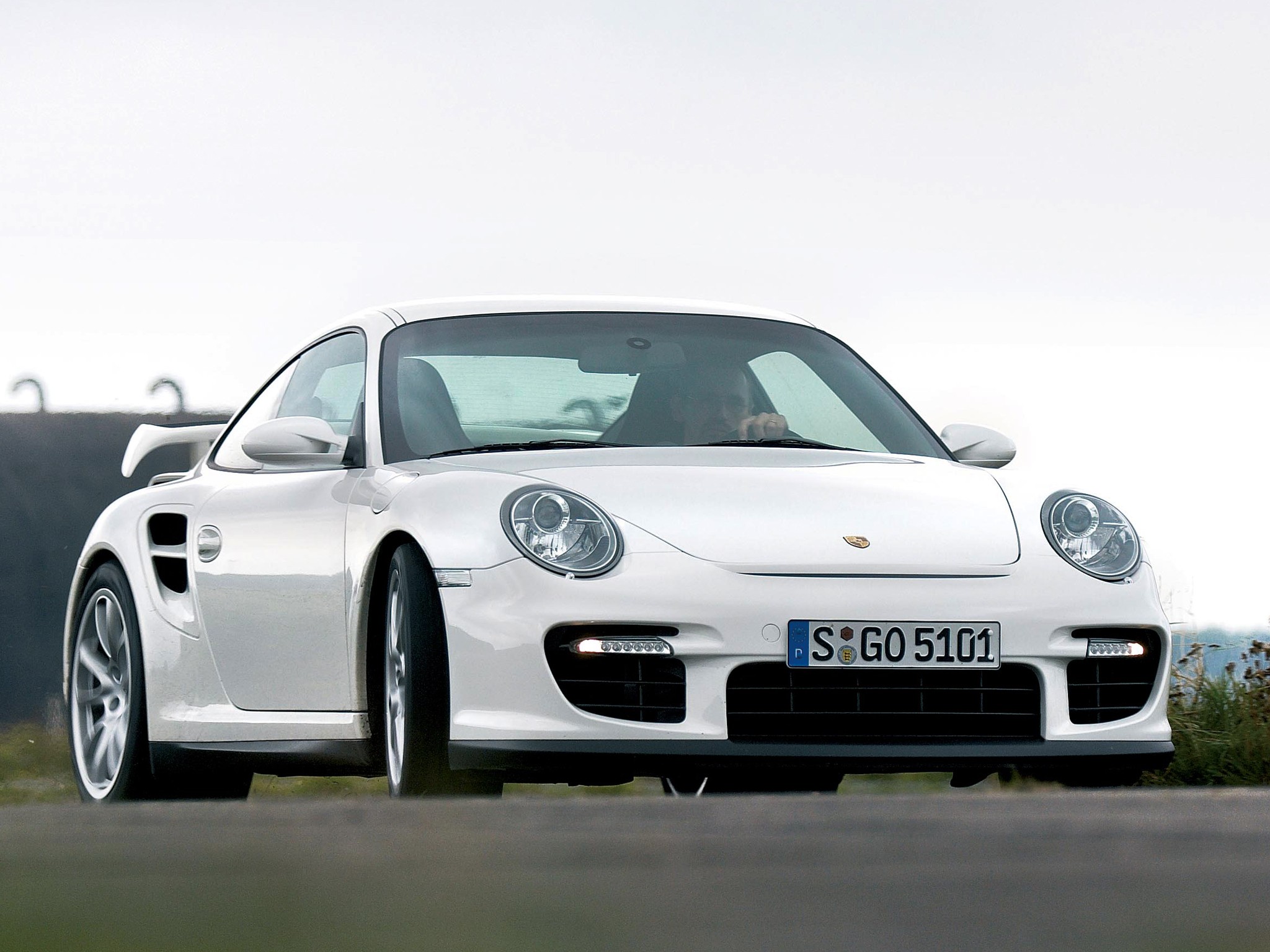 Porsche 911 Gt2 photo 36