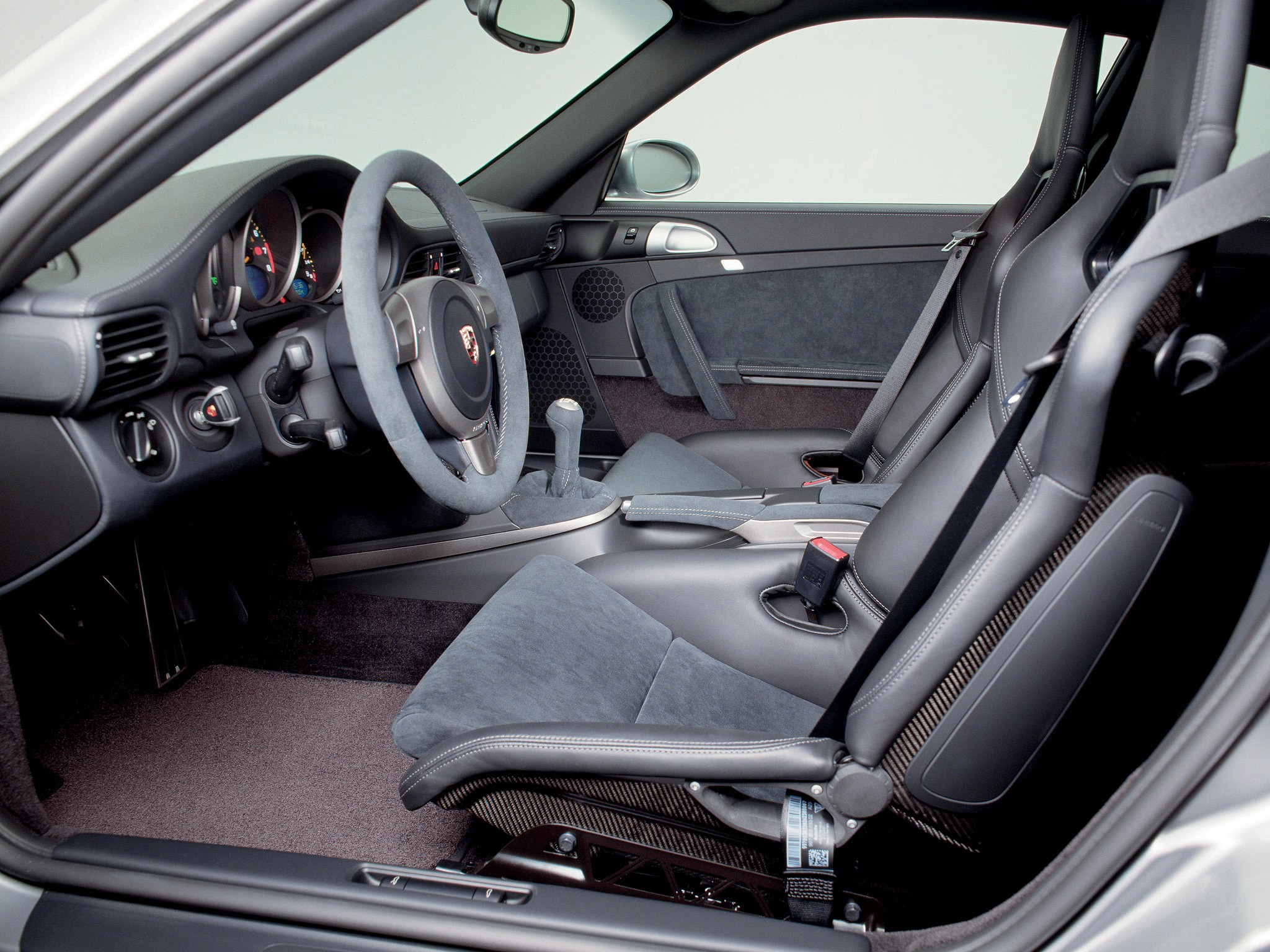 Porsche 911 Gt2 photo 38